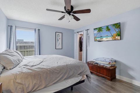 Tiny photo for 7779 Blairwood Circle N, Lake Worth, FL 33467 (MLS # B26054399)