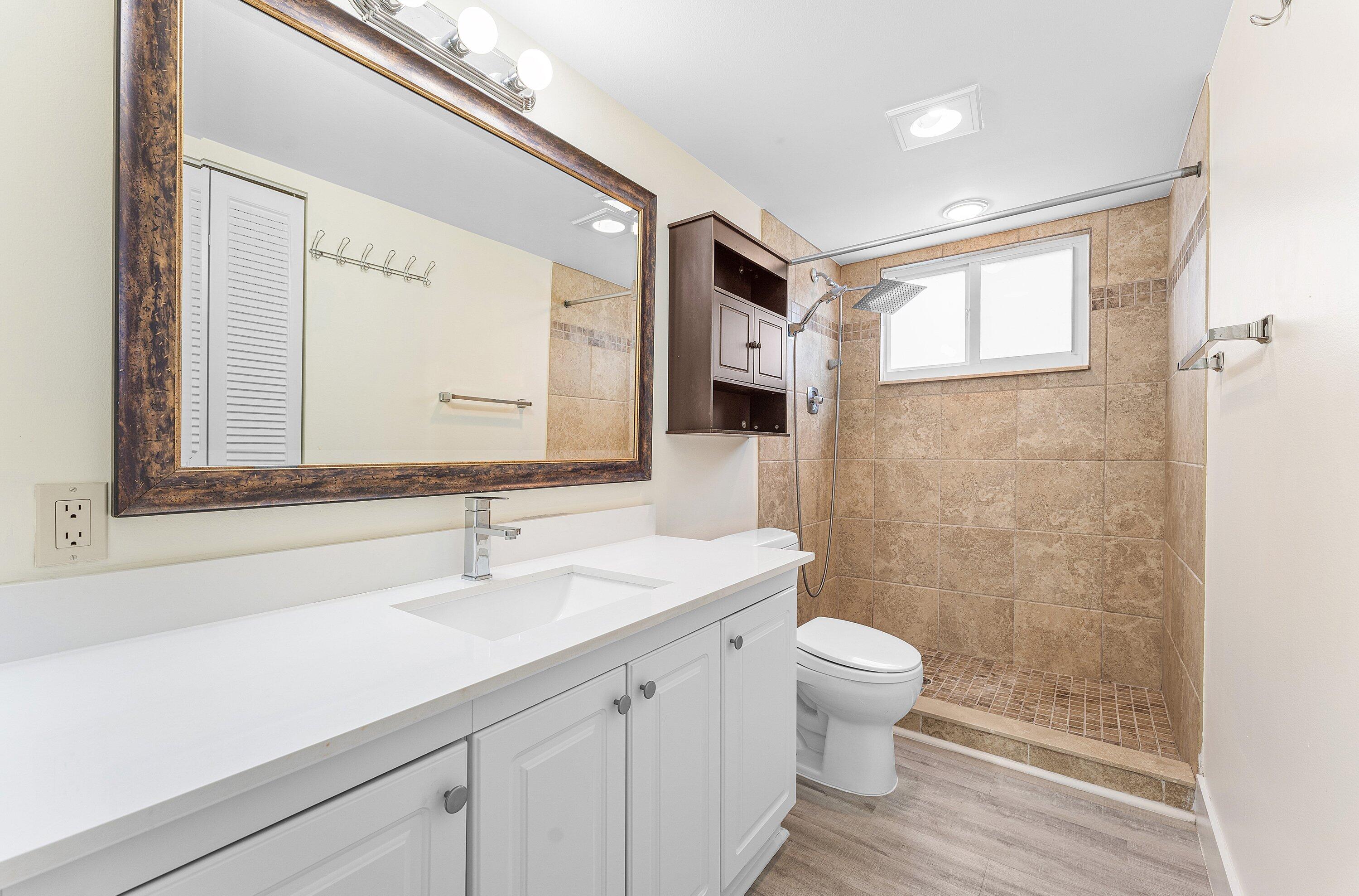 GRANADA VILLAGE D CONDO - Residential