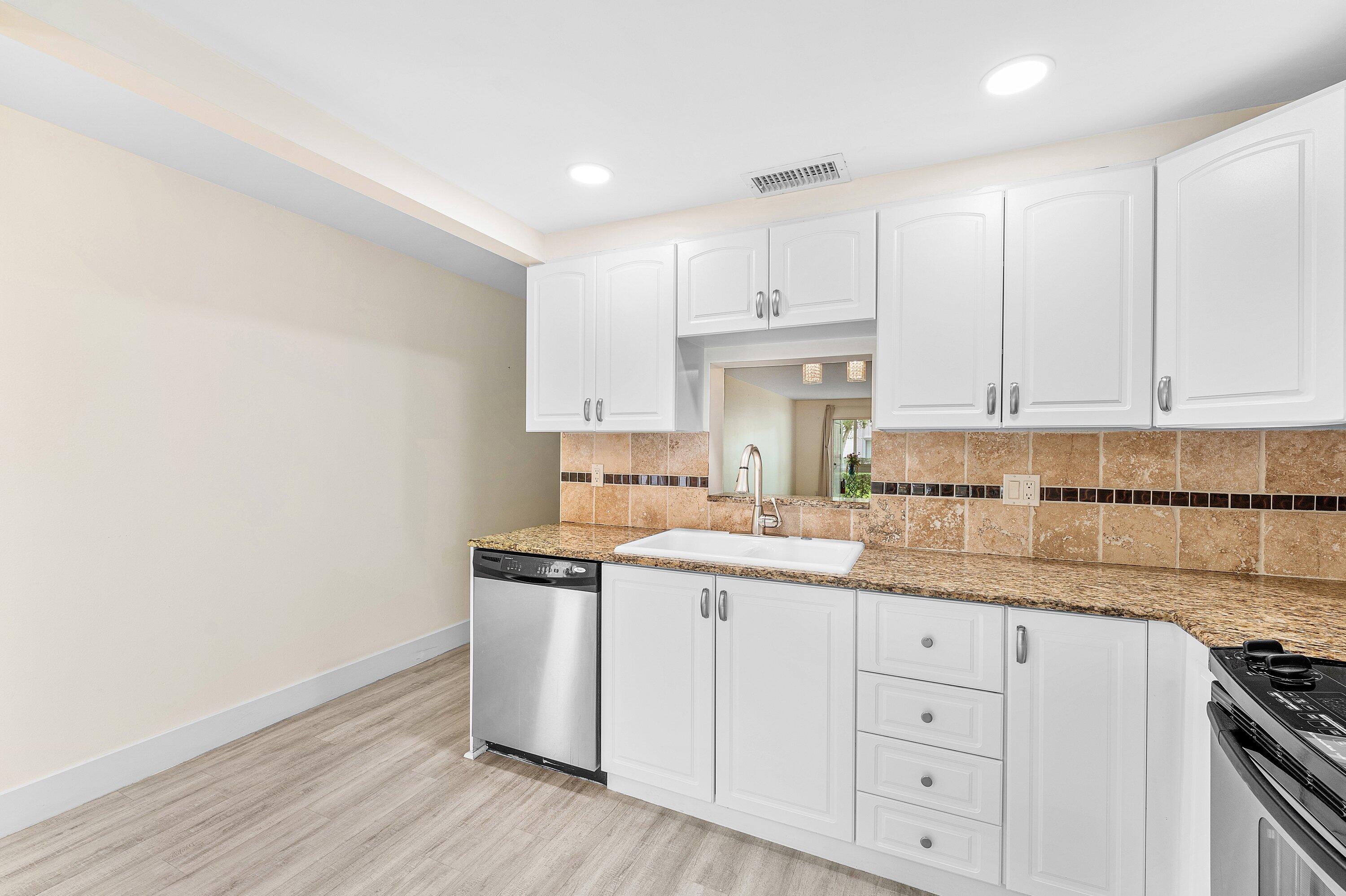 GRANADA VILLAGE D CONDO - Residential