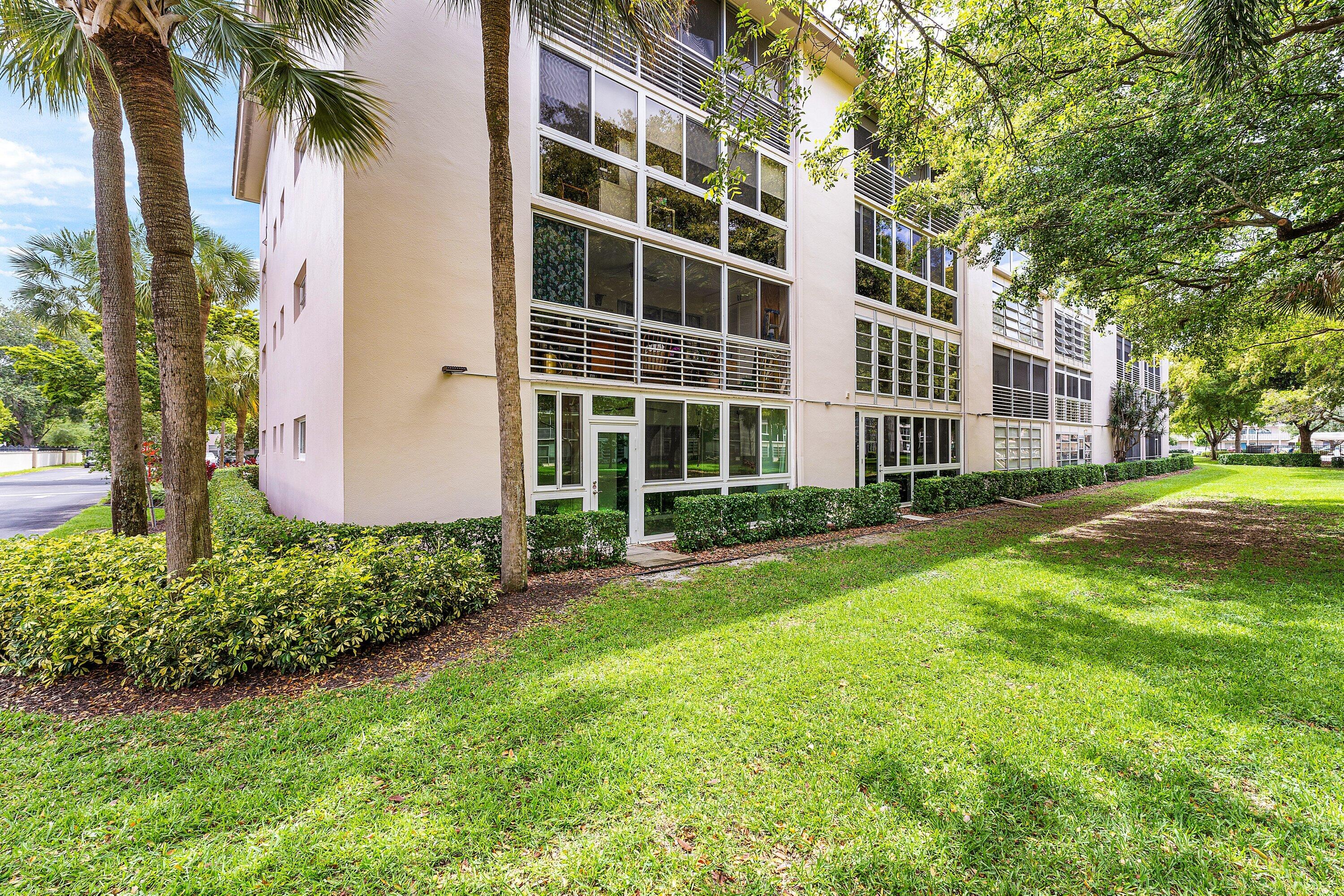 GRANADA VILLAGE D CONDO - Residential