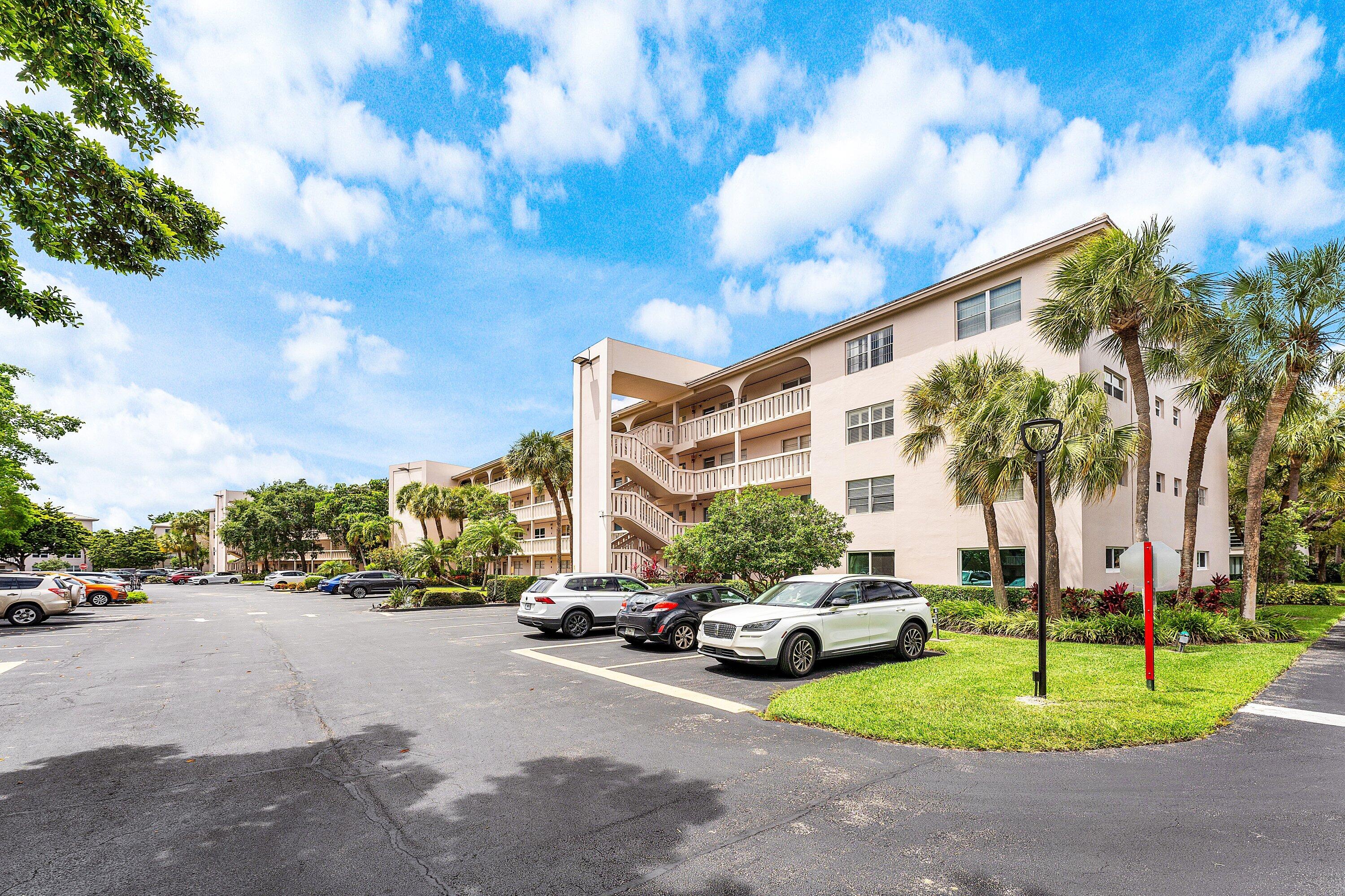 GRANADA VILLAGE D CONDO - Residential