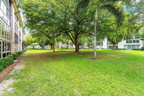 Tiny photo for 2003 Granada Drive #M1, Coconut Creek, FL 33066 (MLS # B26018558)