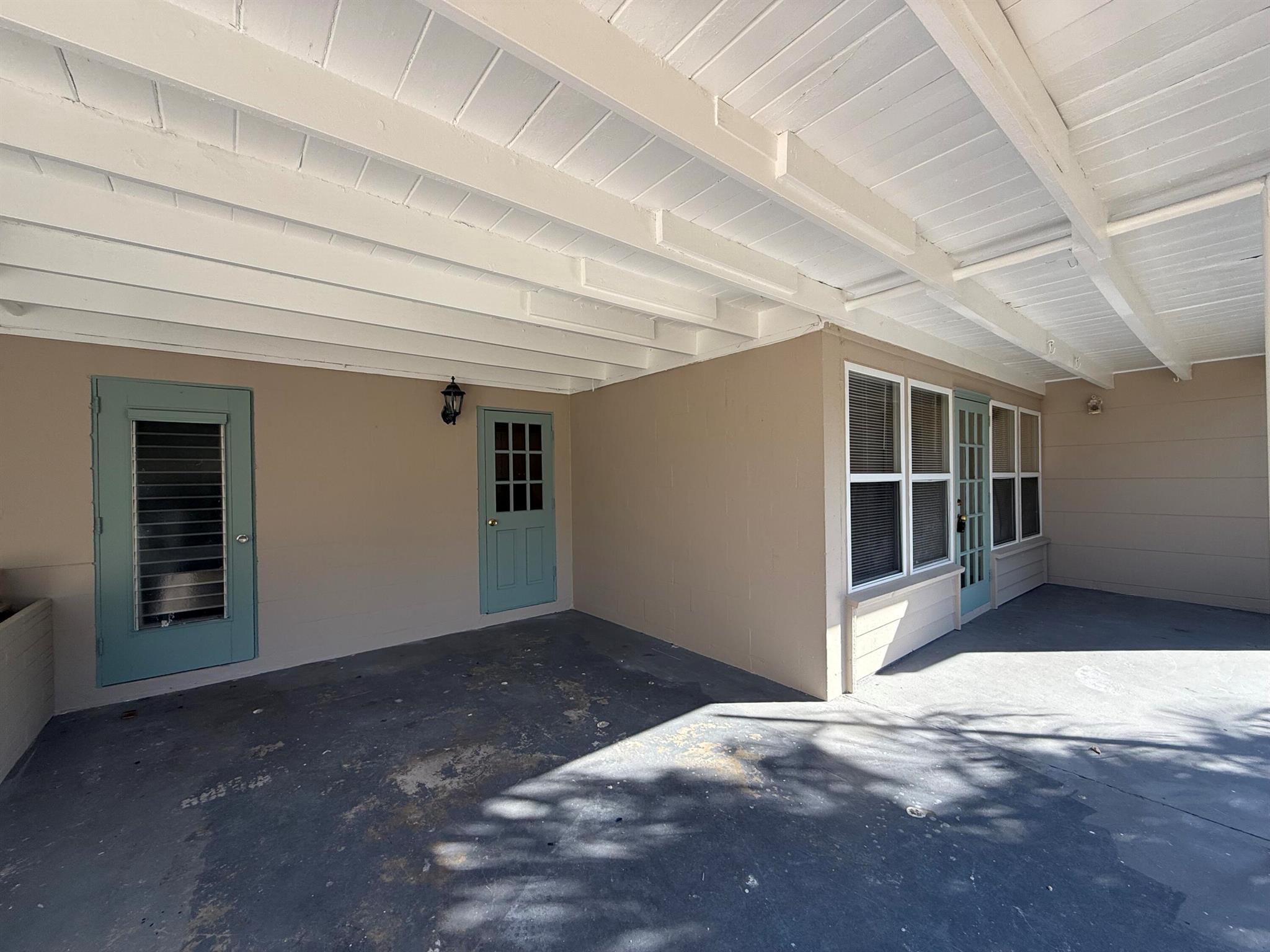 RIVERSIDE HEIGHTS - Residential Lease