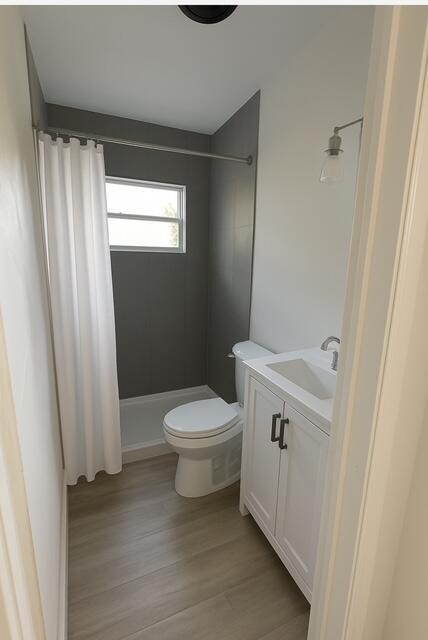 NORTH PALM BEACH VILLAGE - Residential Lease