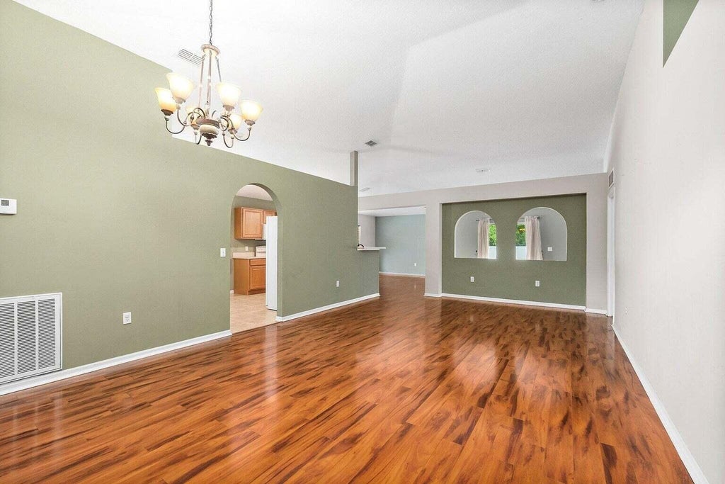 Photo of 5149 NW Wisk Fern Circle, Port Saint Lucie, FL 34986 (MLS # R10941985)