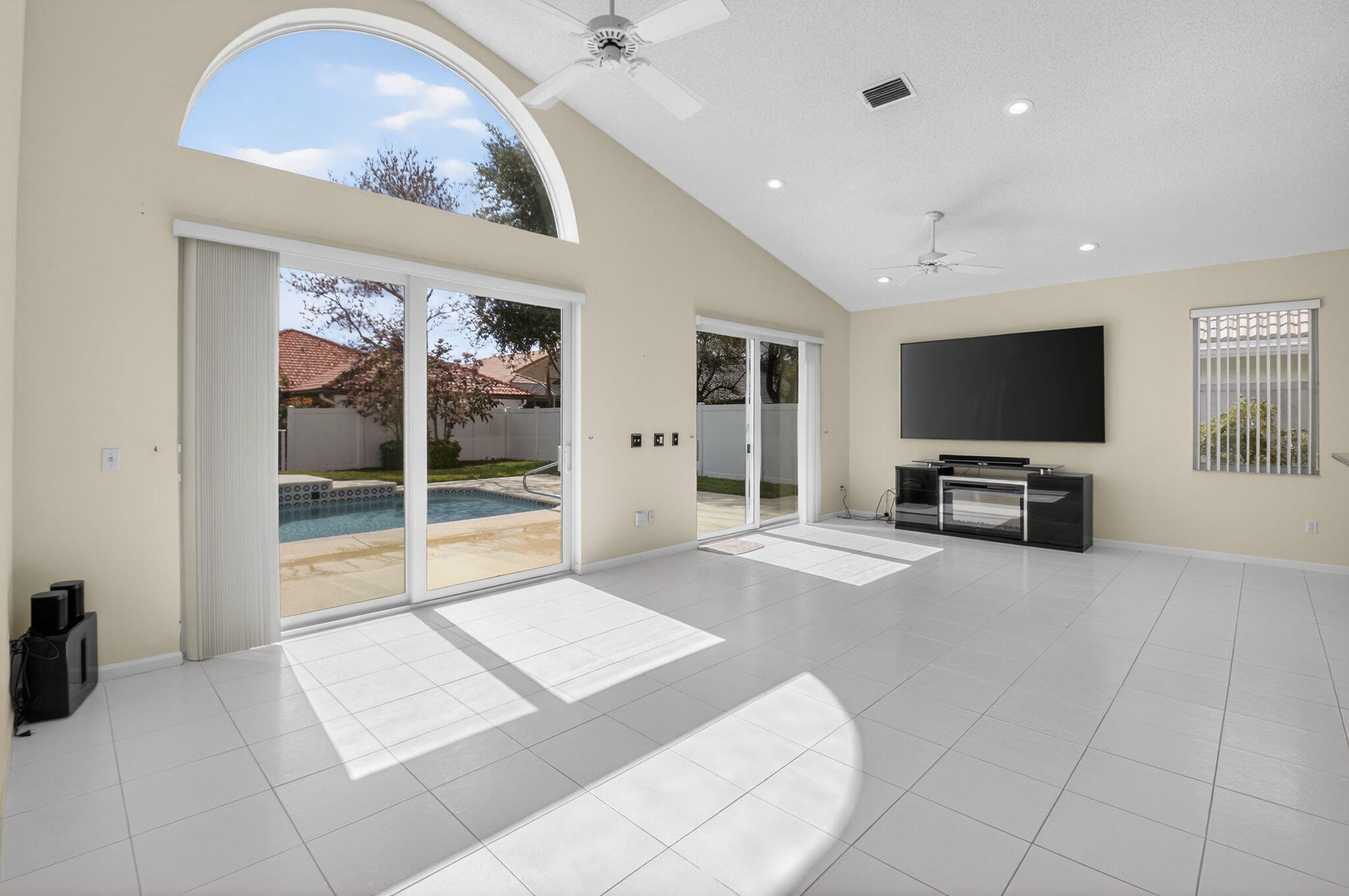 POLO TRACE - Residential