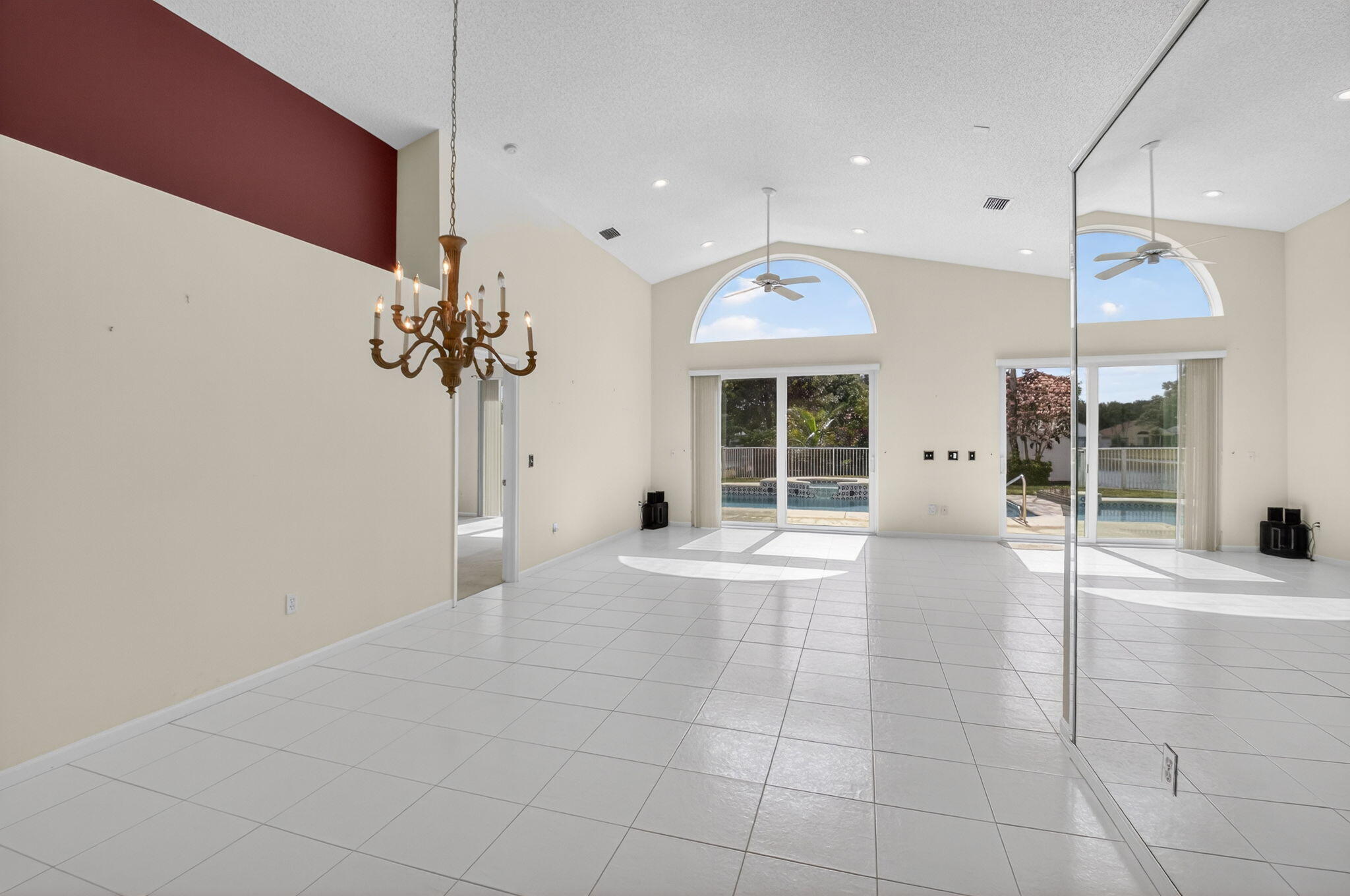 POLO TRACE - Residential