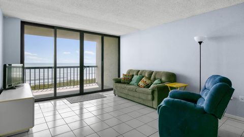 Condominium in Jensen Beach FL 10680 Ocean Drive 3.jpg