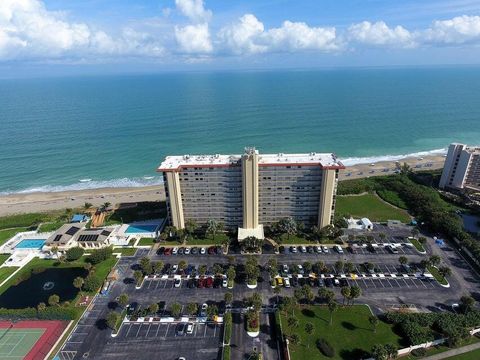 Condominium in Jensen Beach FL 10680 Ocean Drive 31.jpg