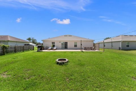 A home in Port St Lucie