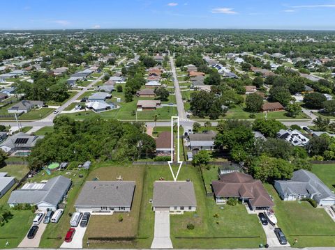 A home in Port St Lucie