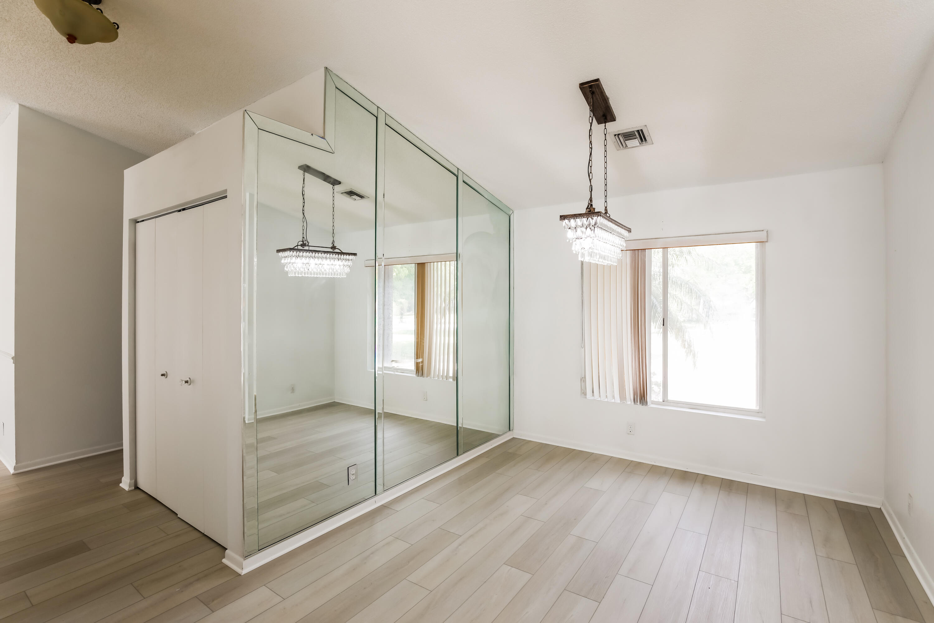 WINSTON PARK SECTION TWO-A - Residential