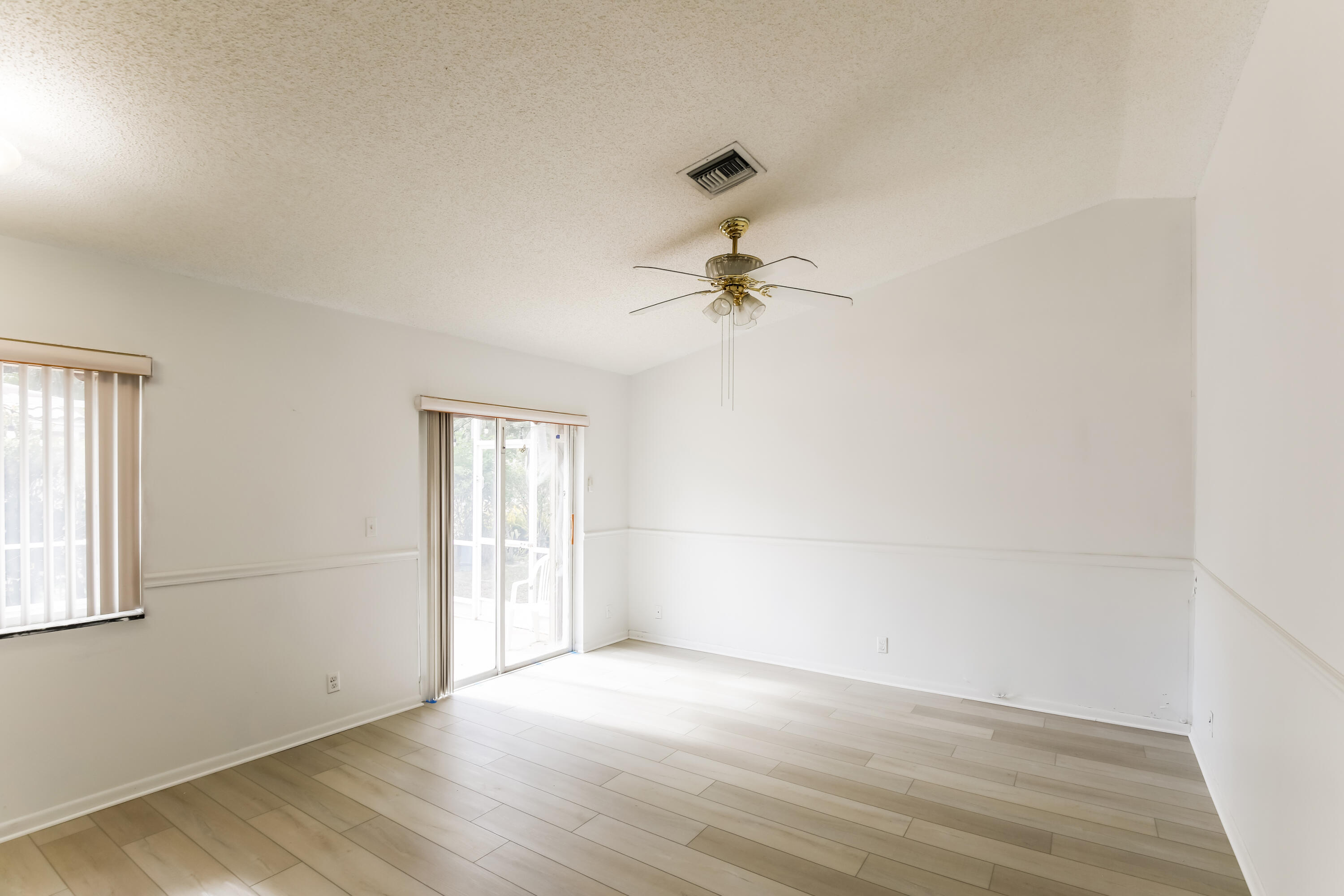 WINSTON PARK SECTION TWO-A - Residential