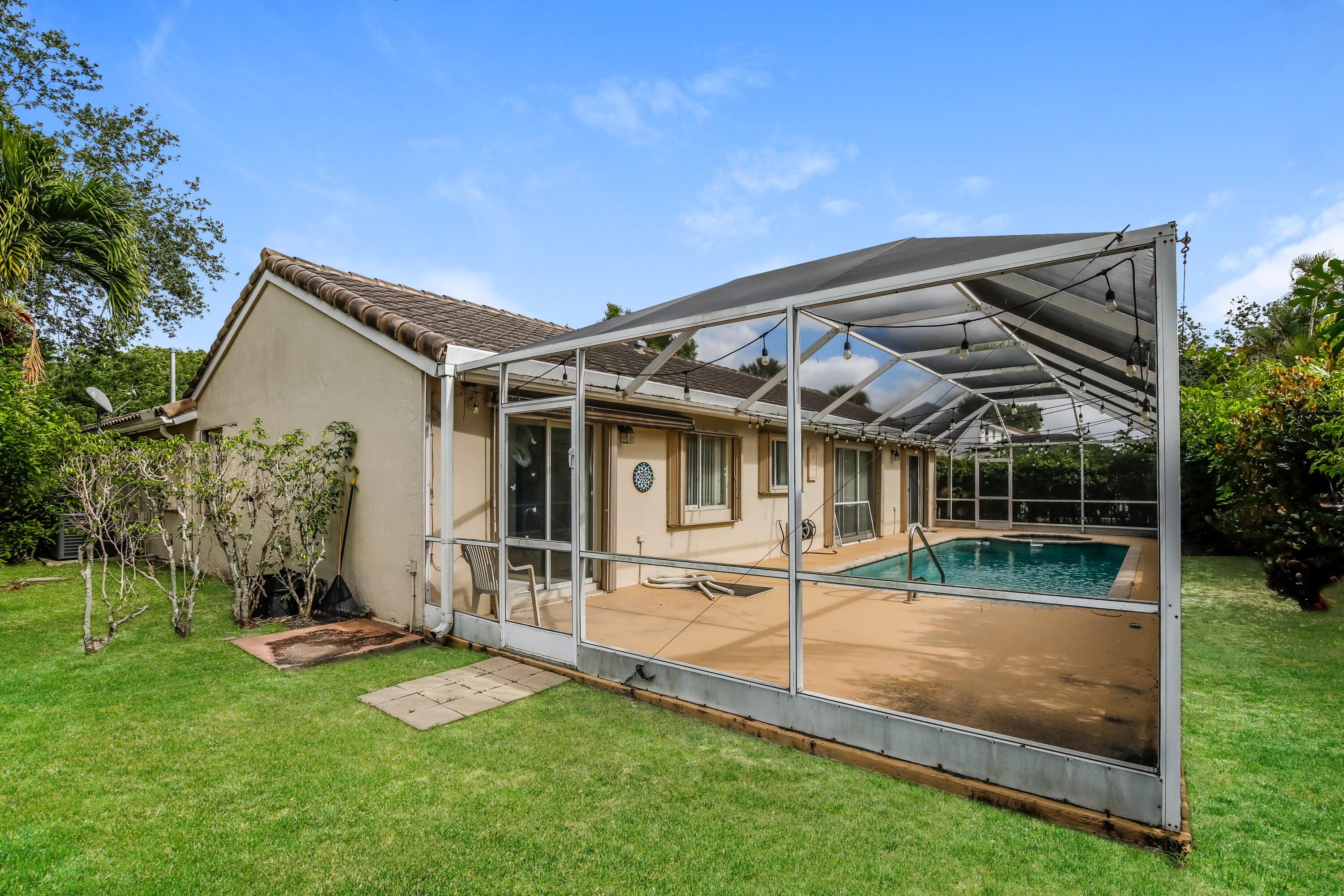 WINSTON PARK SECTION TWO-A - Residential