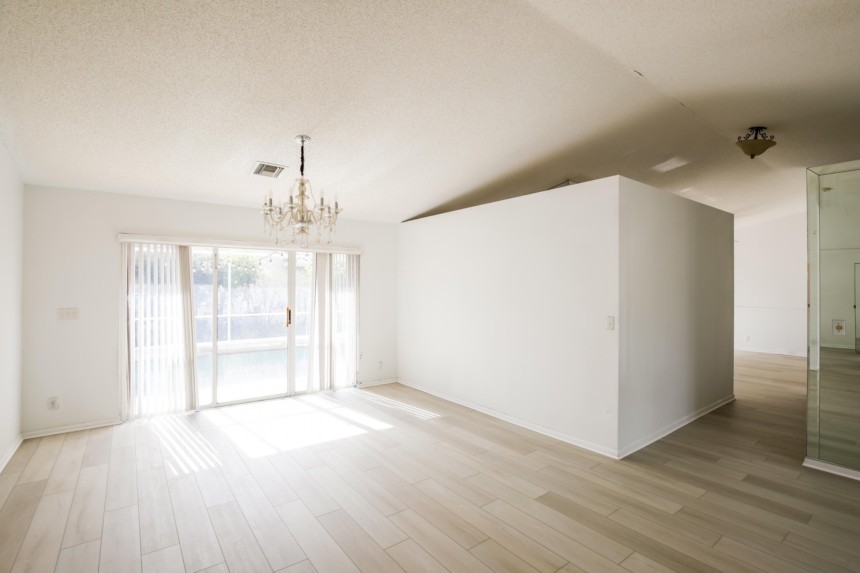 WINSTON PARK SECTION TWO-A - Residential