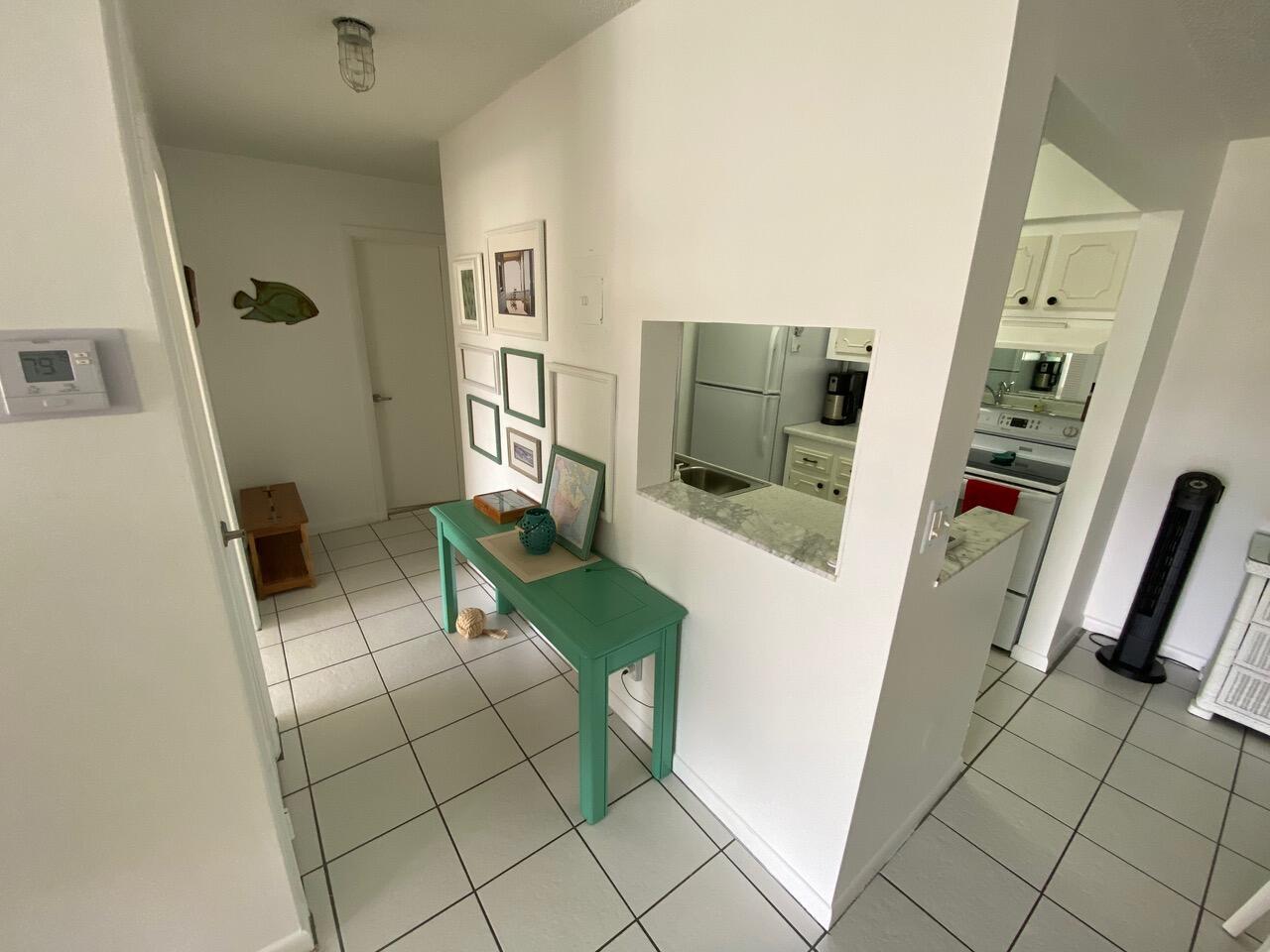 SHOREHAM CONDO - Residential Lease