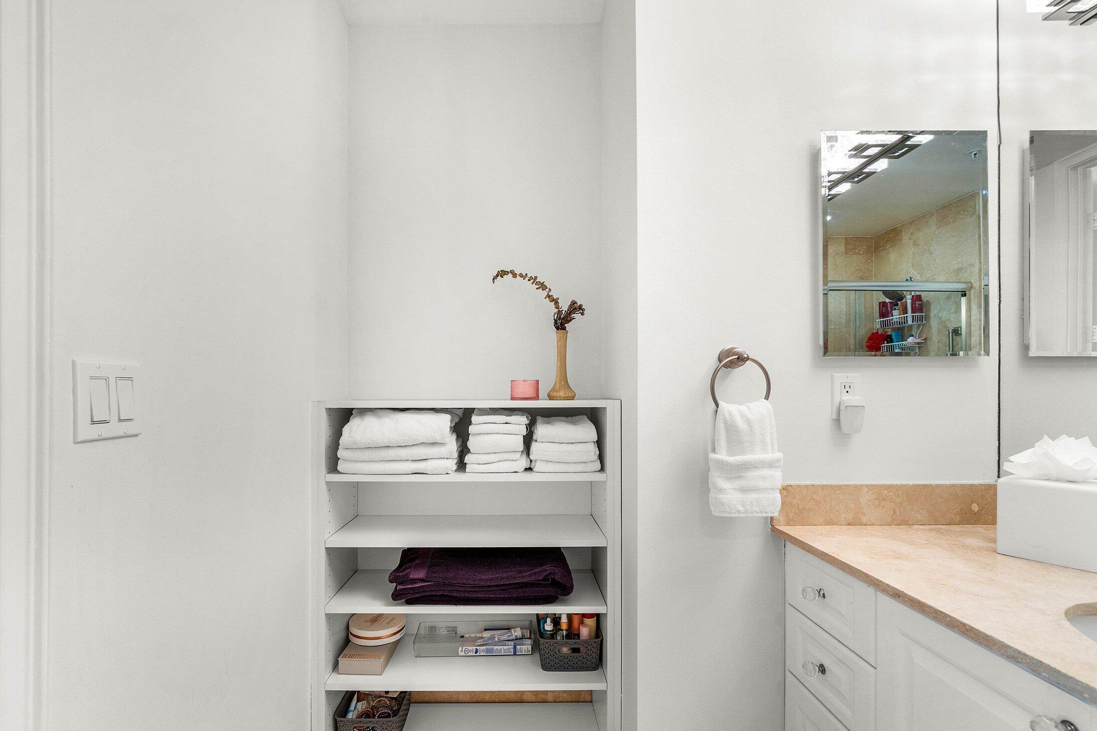 PALMETTO PLACE CONDO - Residential Lease