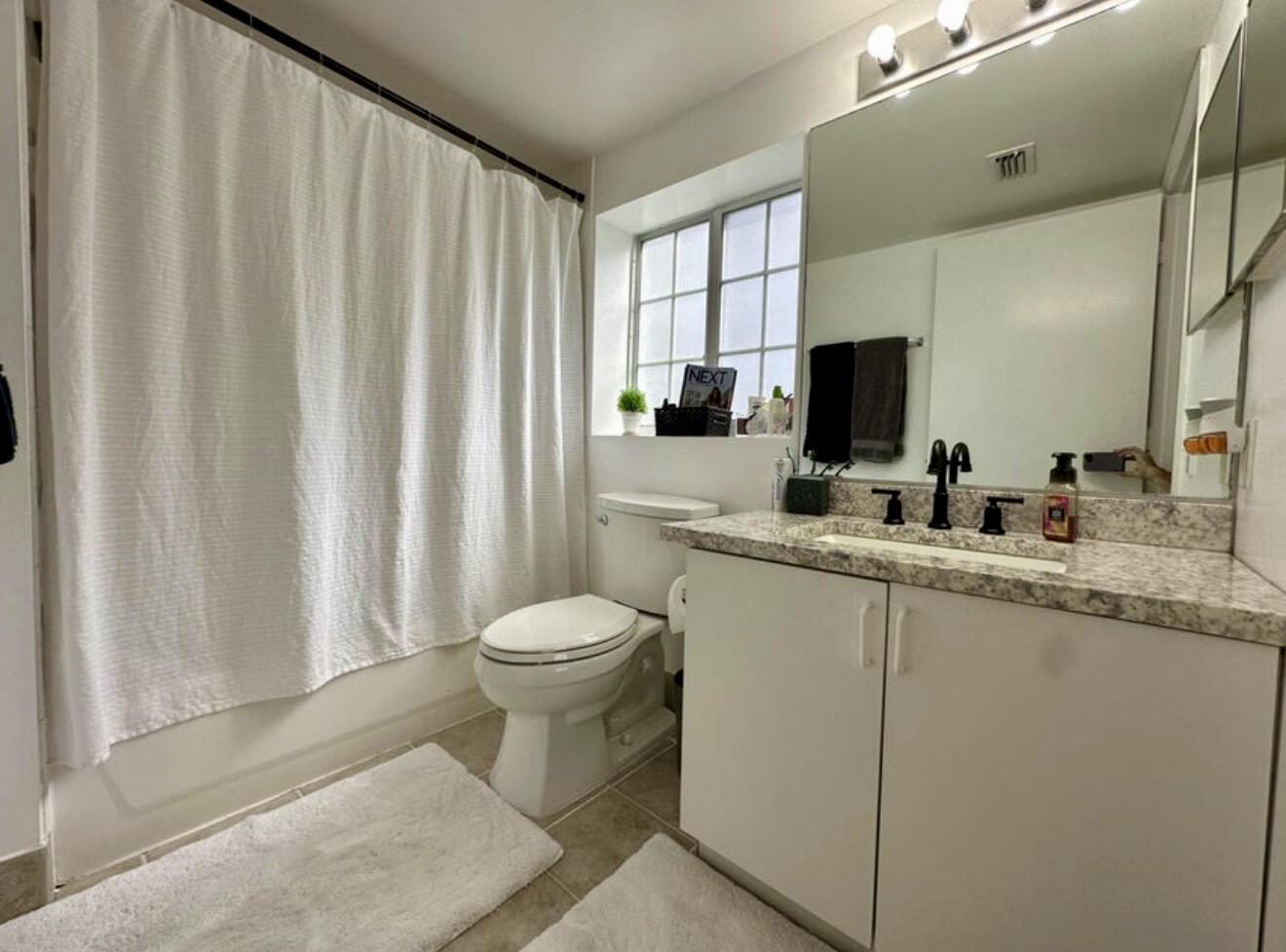 GRAND ISLES CONDO - Residential