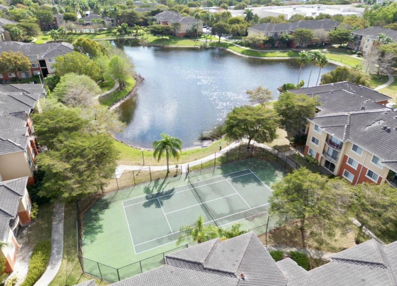 GRAND ISLES CONDO - Residential