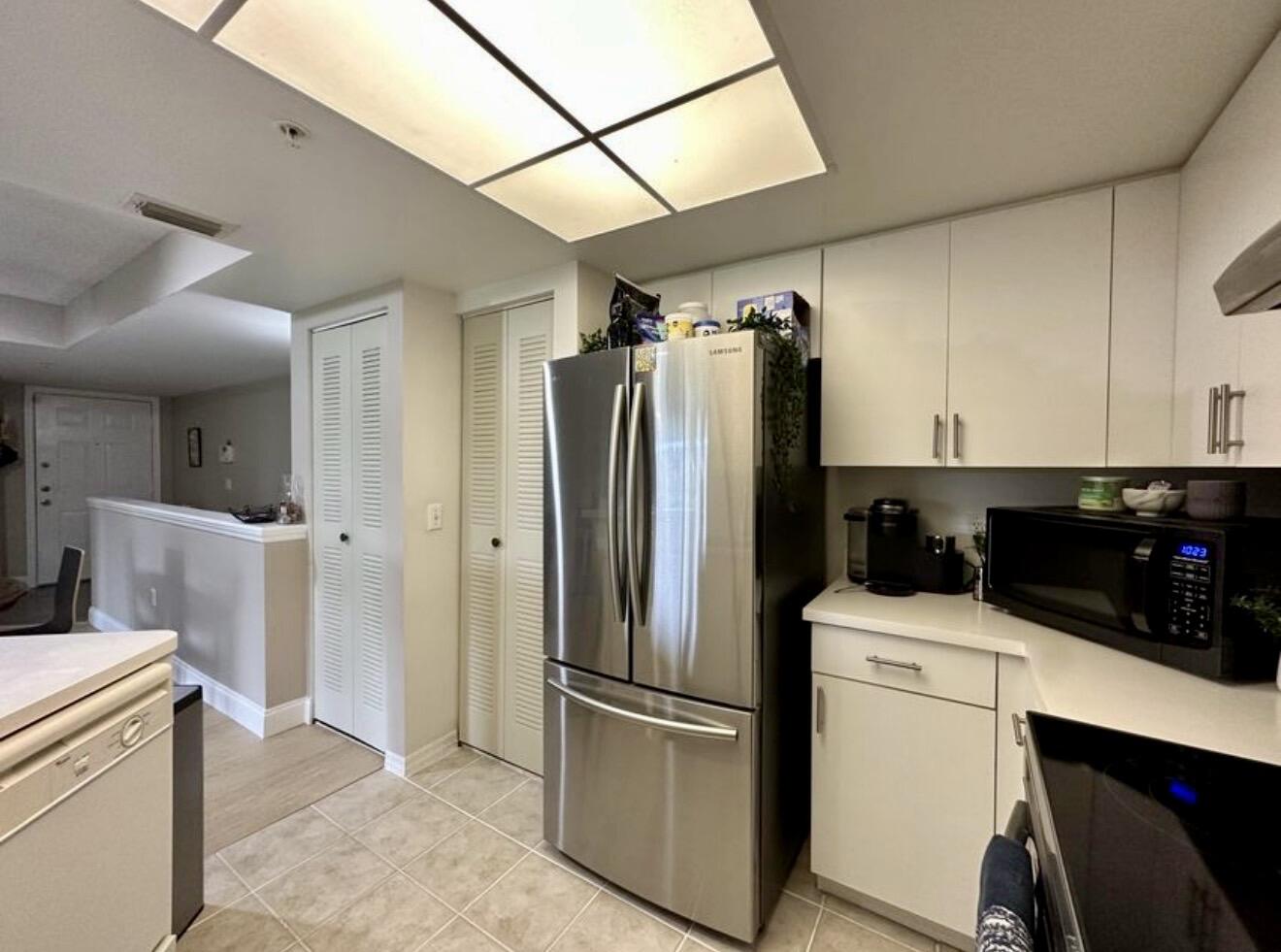 GRAND ISLES CONDO - Residential