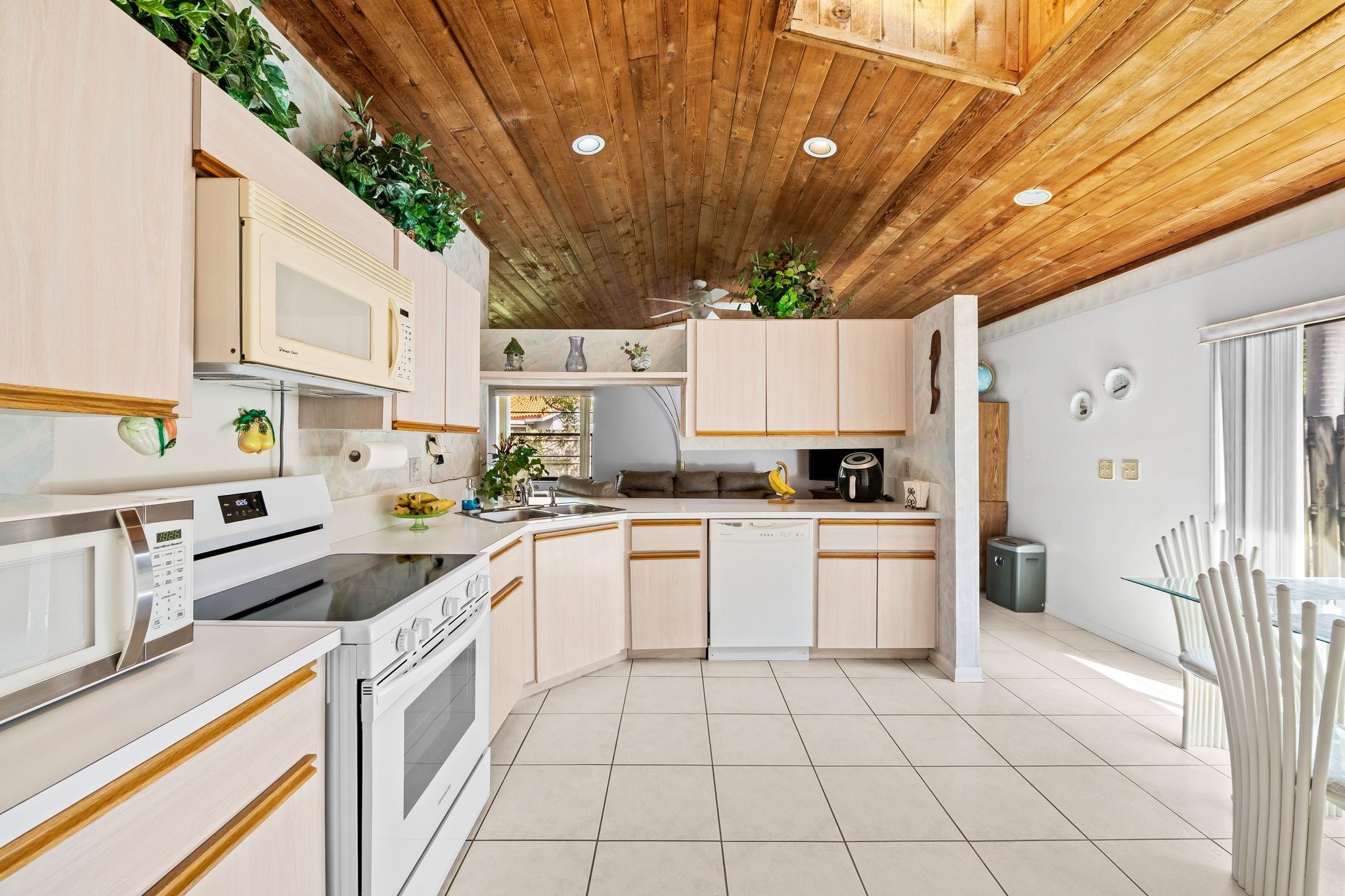 Comrock 95-47 B - Residential