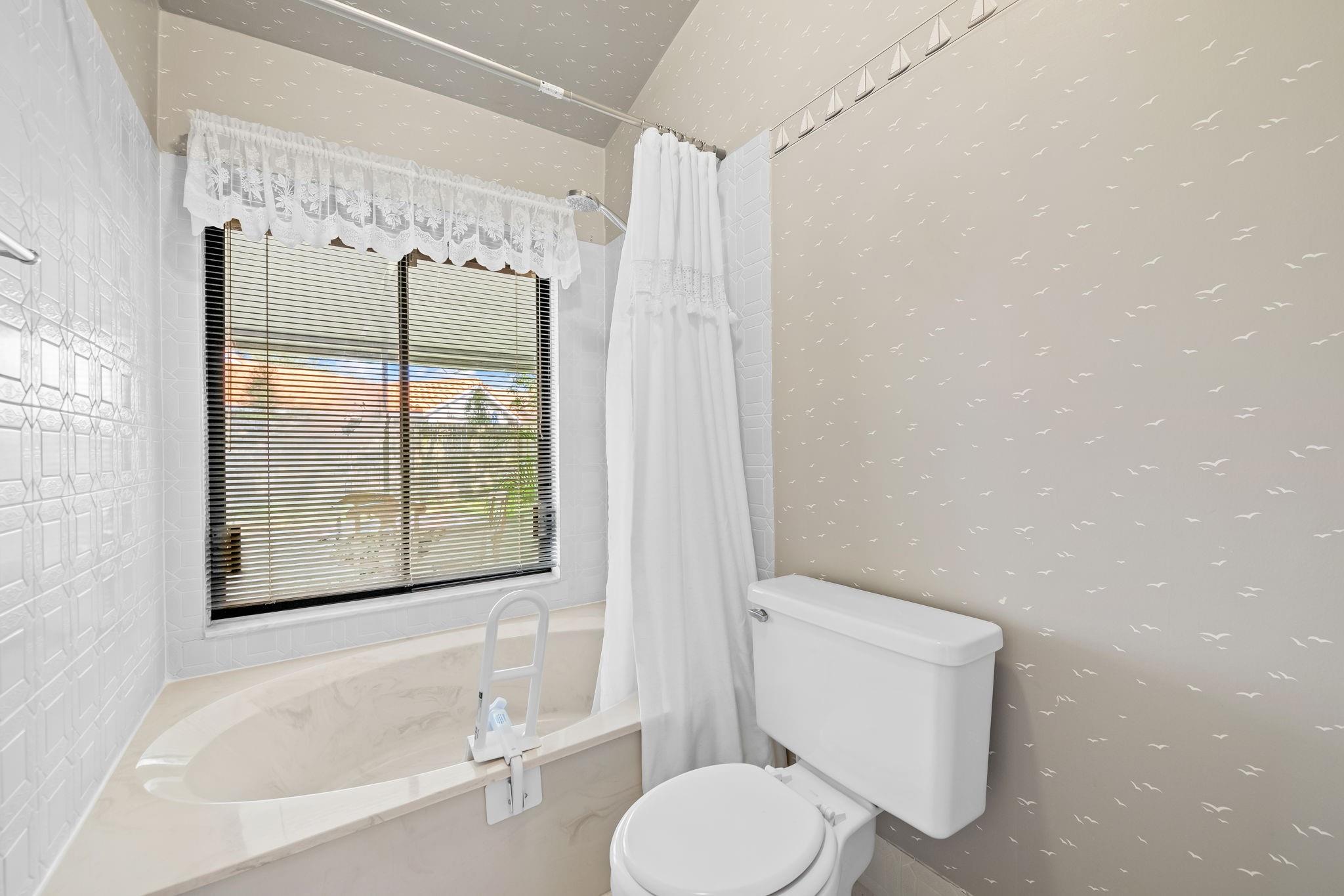 Comrock 95-47 B - Residential