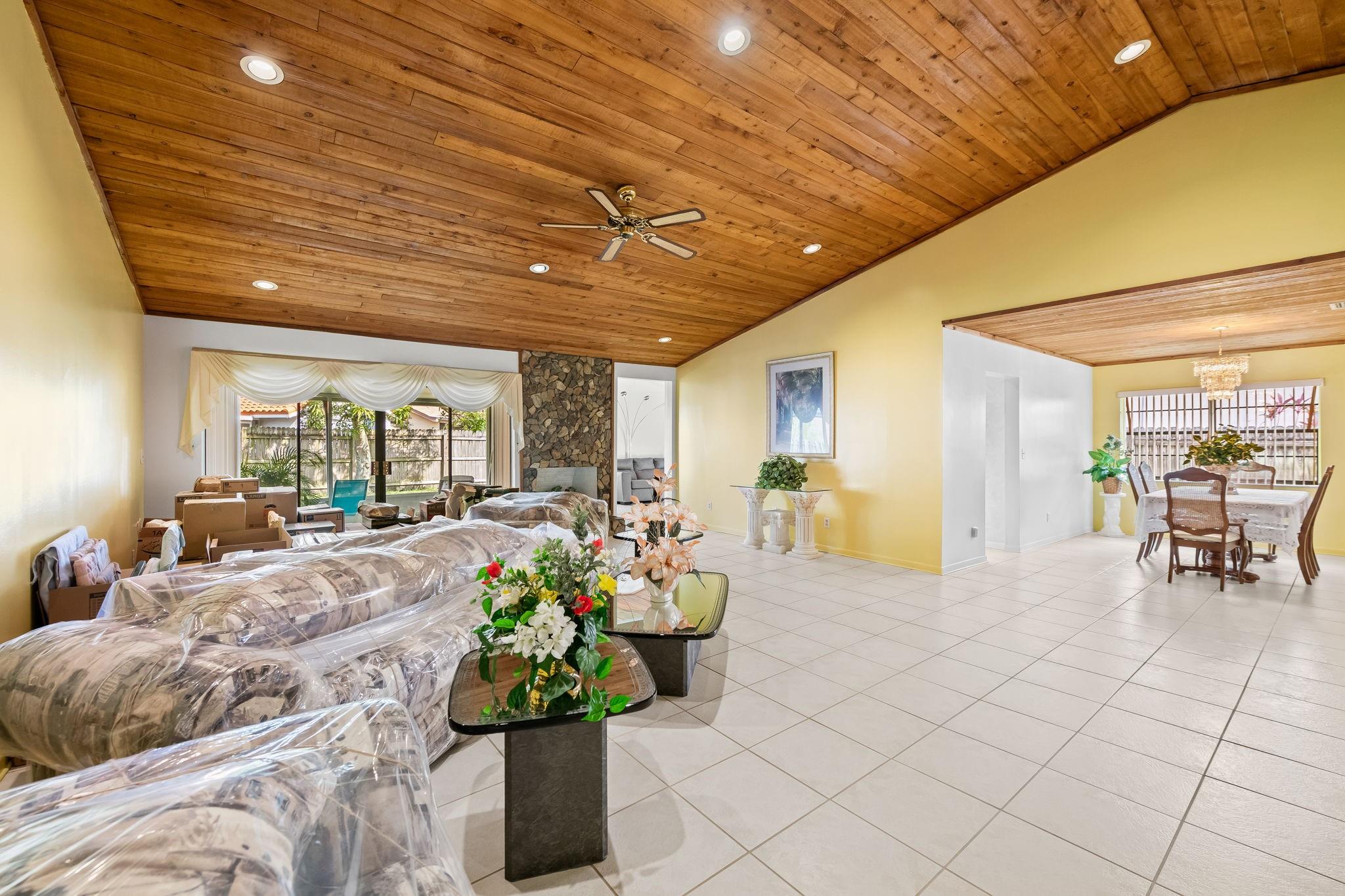 Comrock 95-47 B - Residential