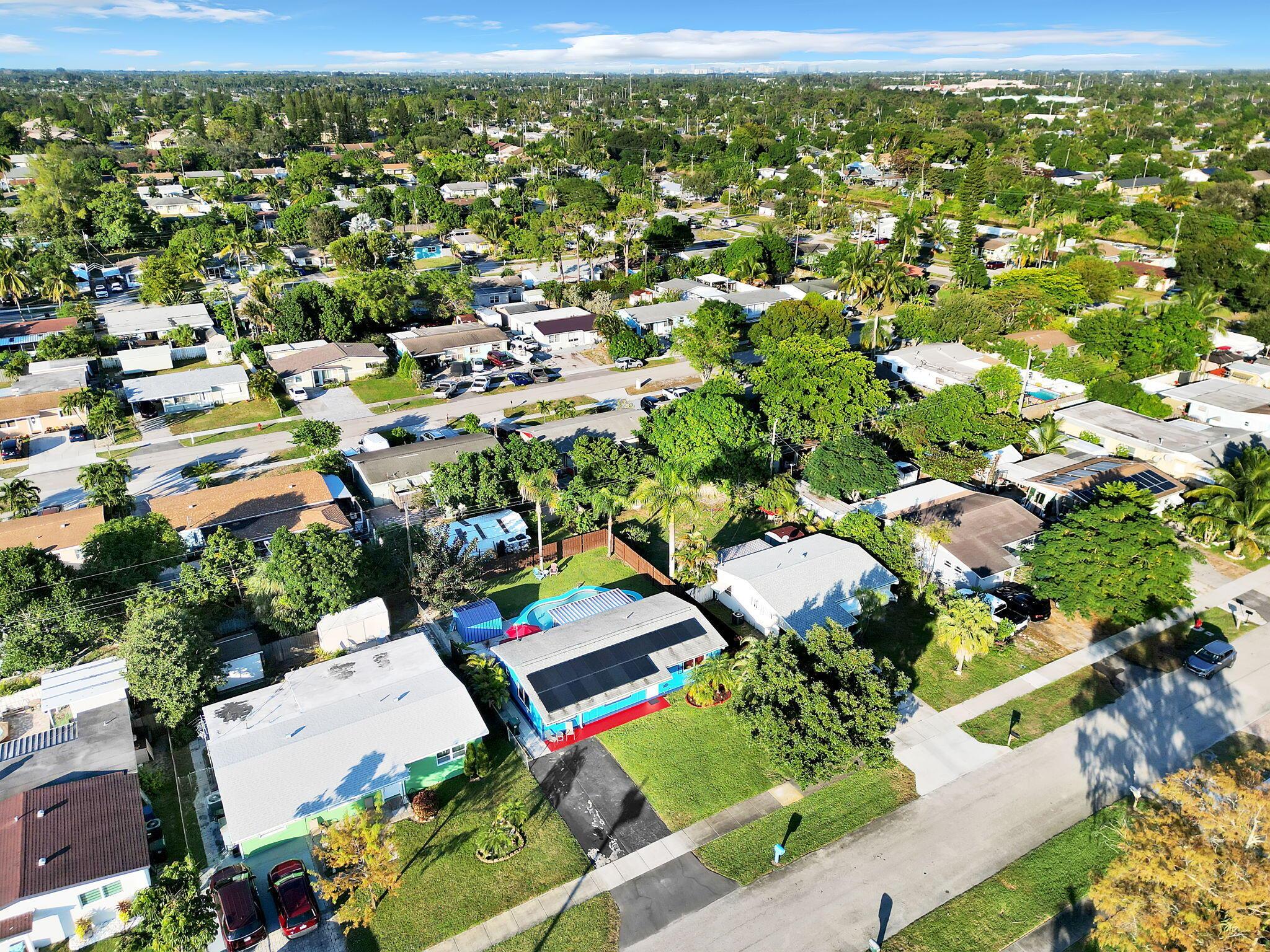 LAKE WORTH HILLS 1ST ADD - Residential