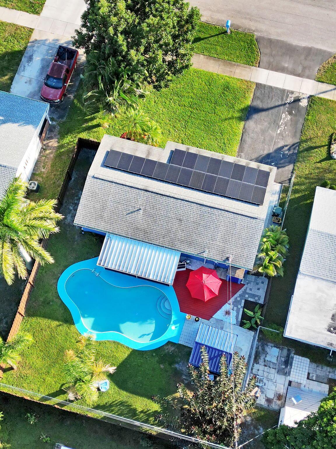 LAKE WORTH HILLS 1ST ADD - Residential