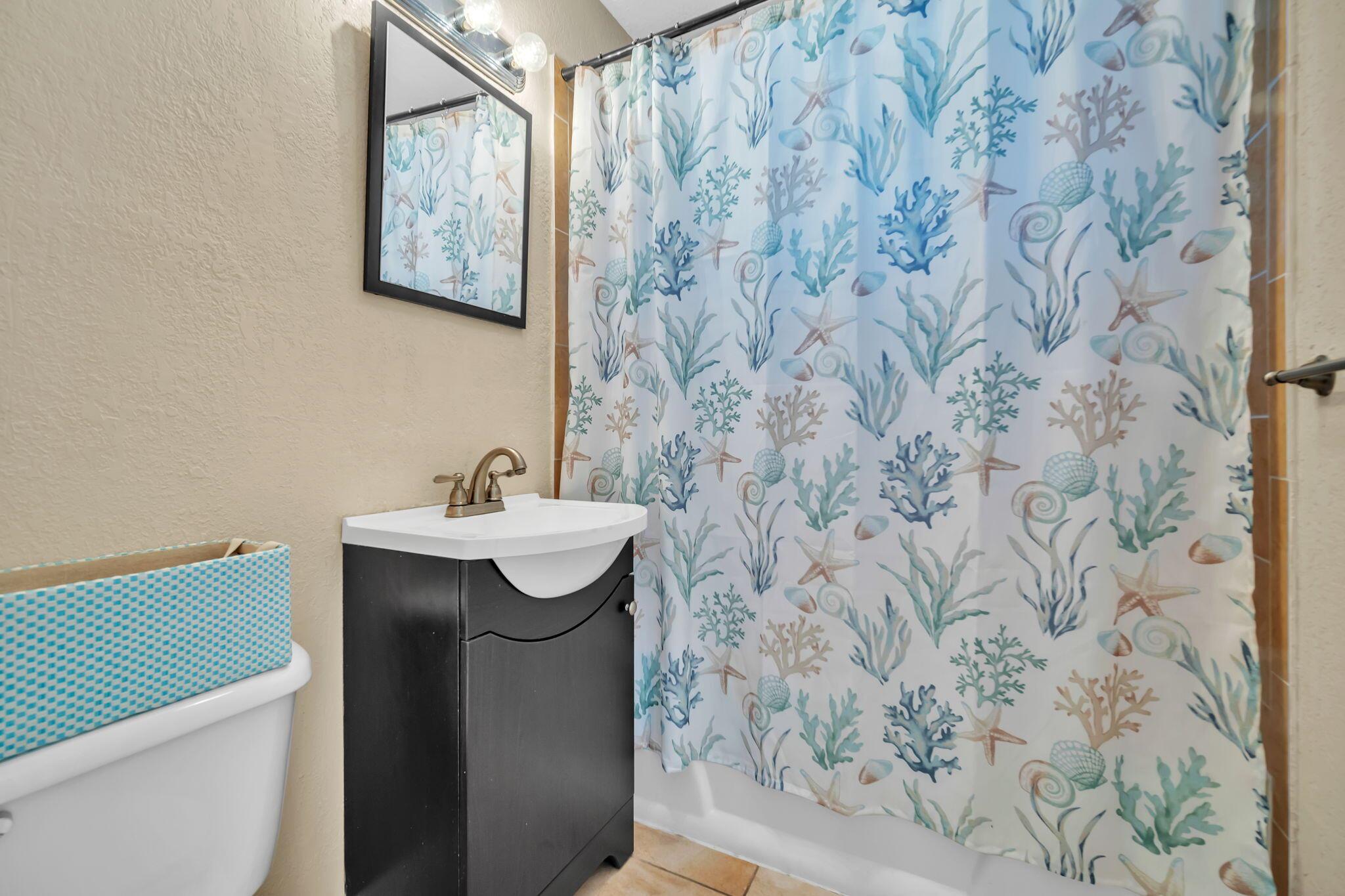 LAKE WORTH HILLS 1ST ADD - Residential