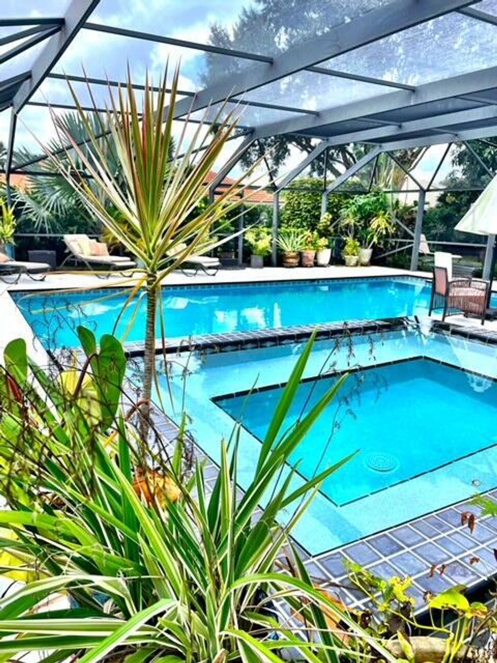 Photo of 2255 Quail Ridge N, Palm Beach Gardens, FL 33418 (MLS # R11022602)