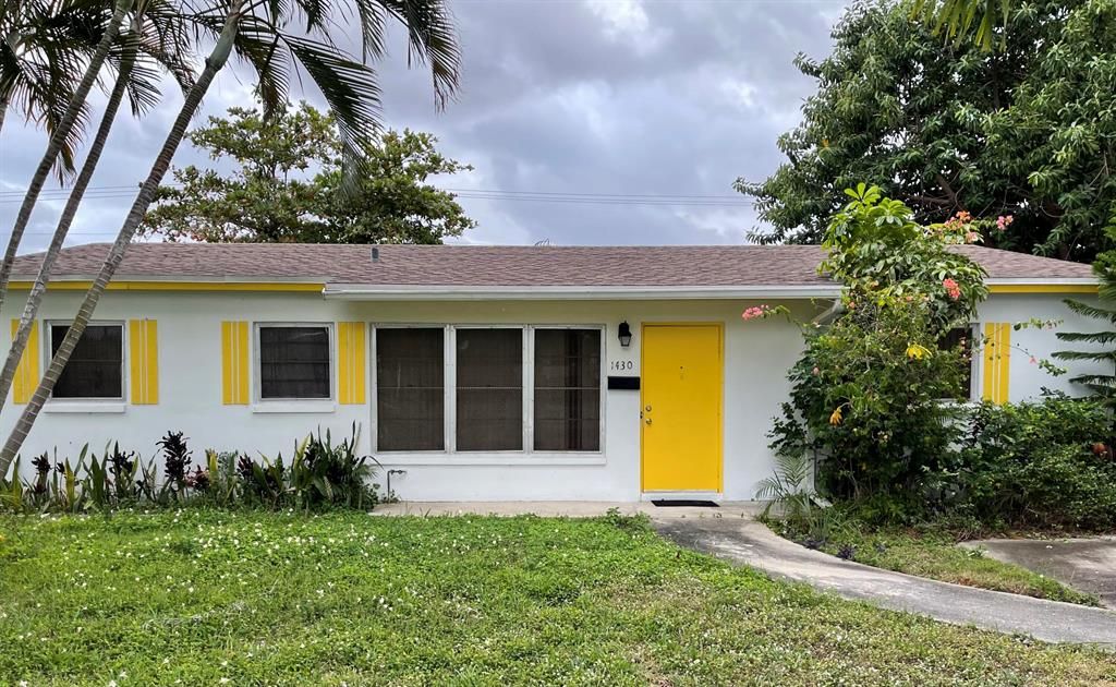 Photo of 1430 Palm Beach Lakes Boulevard, West Palm Beach, FL 33401 (MLS # R10769793)