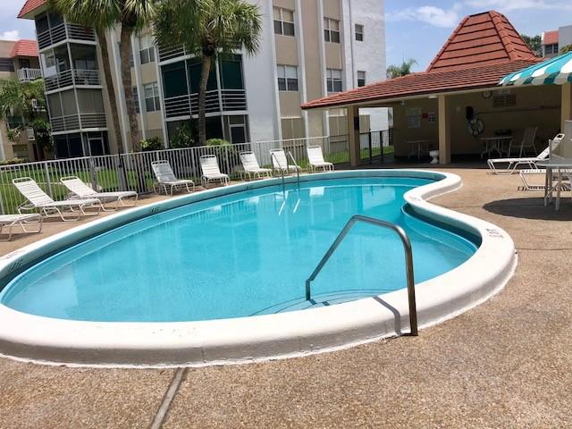 LAS VISTAS CONDOS - Residential