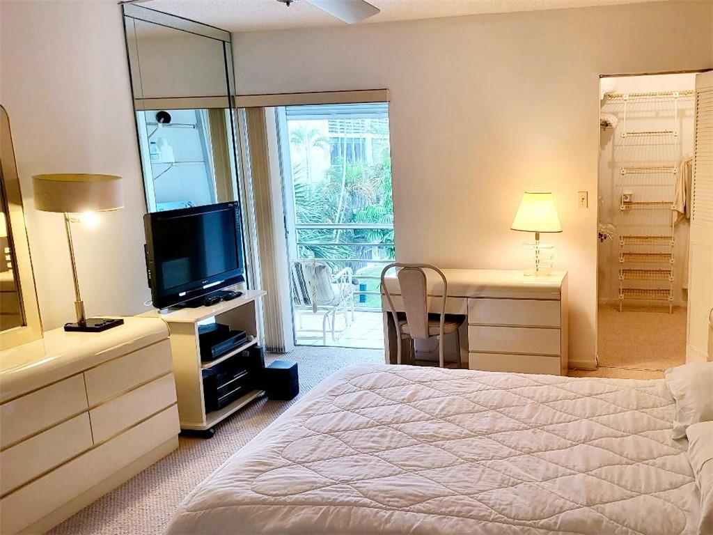 LAS VISTAS CONDOS - Residential