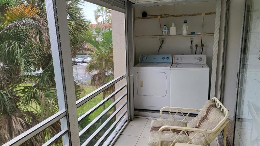 LAS VISTAS CONDOS - Residential