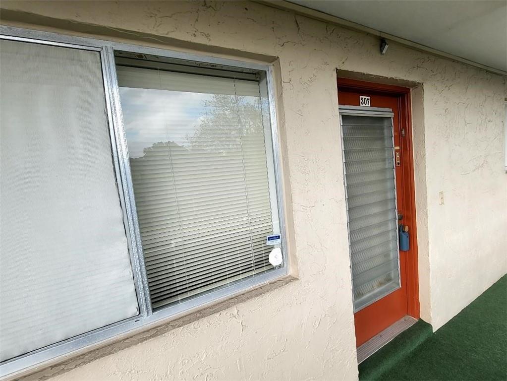 LAS VISTAS CONDOS - Residential