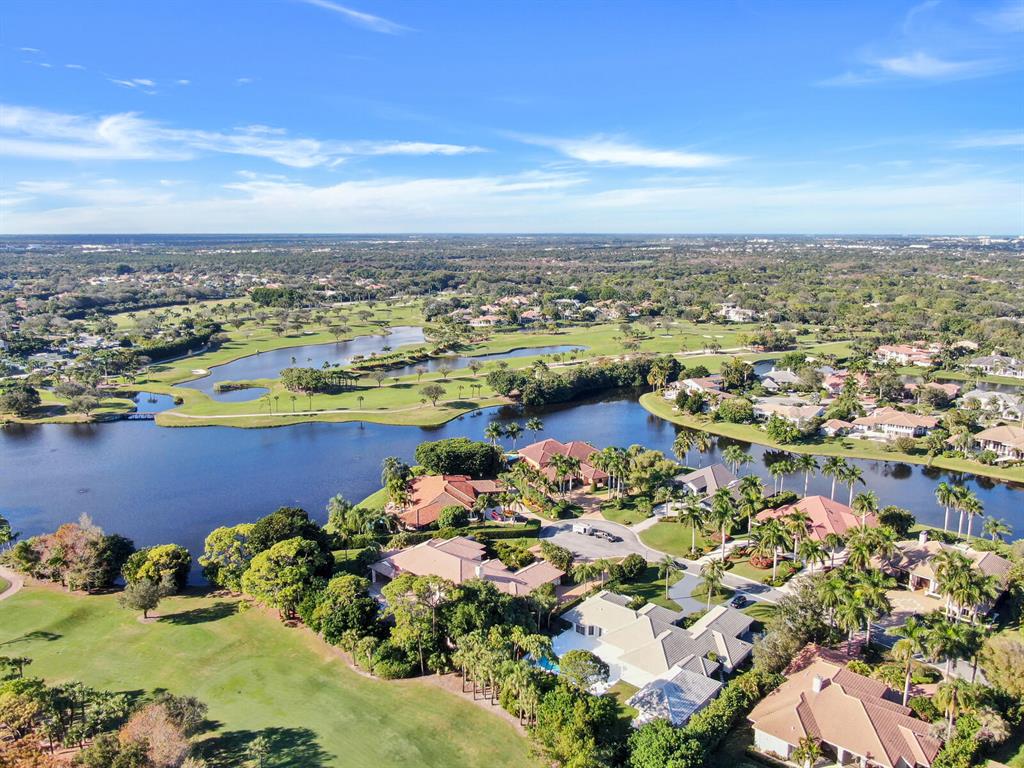 FRENCHMANS CREEK - Residential