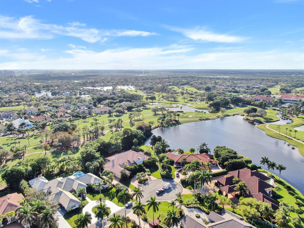 FRENCHMANS CREEK - Residential