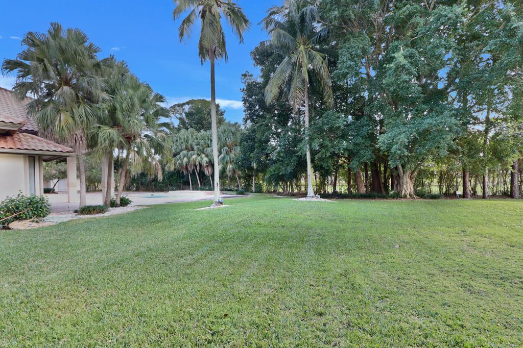 FRENCHMANS CREEK - Residential