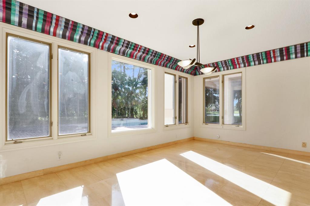 FRENCHMANS CREEK - Residential