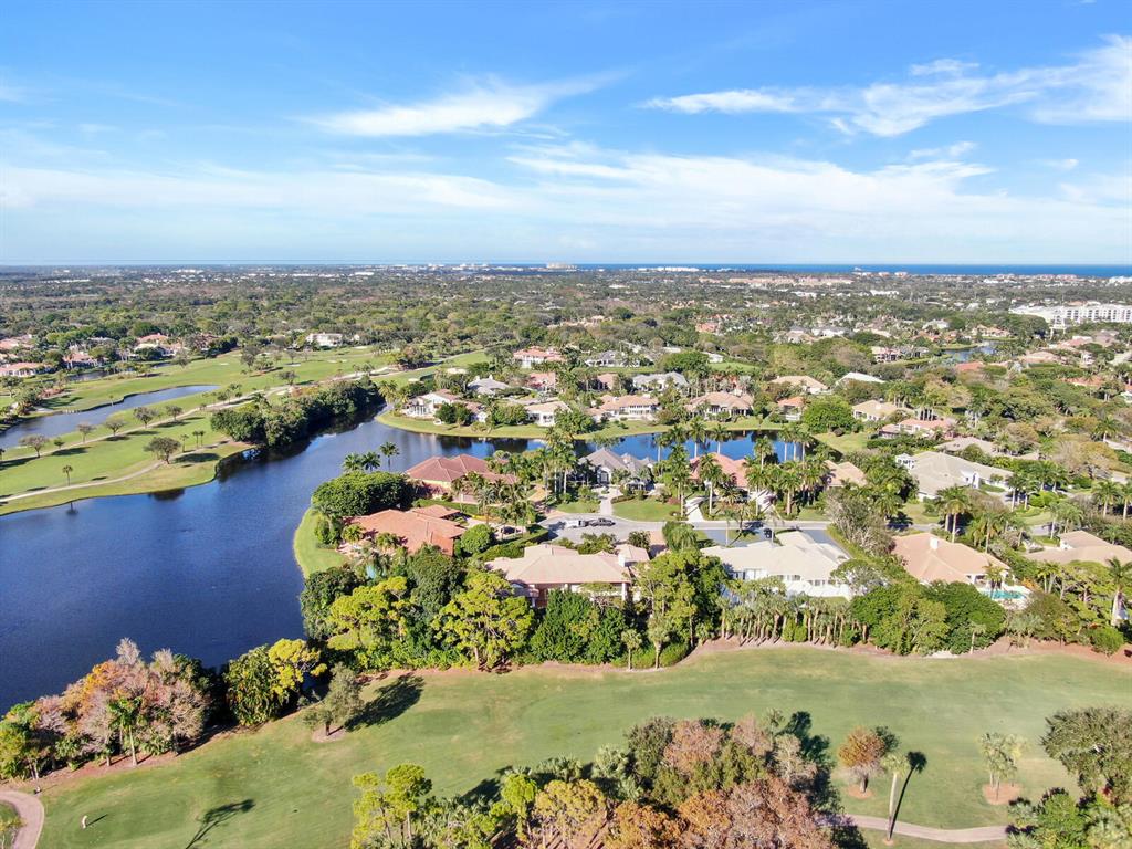 FRENCHMANS CREEK - Residential