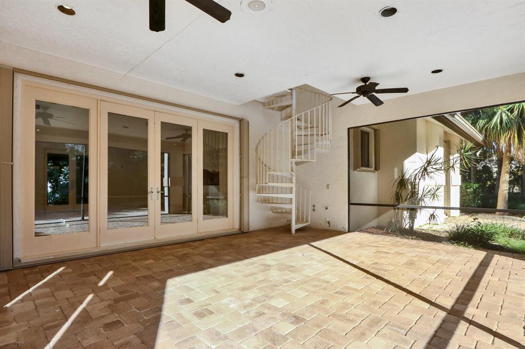 FRENCHMANS CREEK - Residential