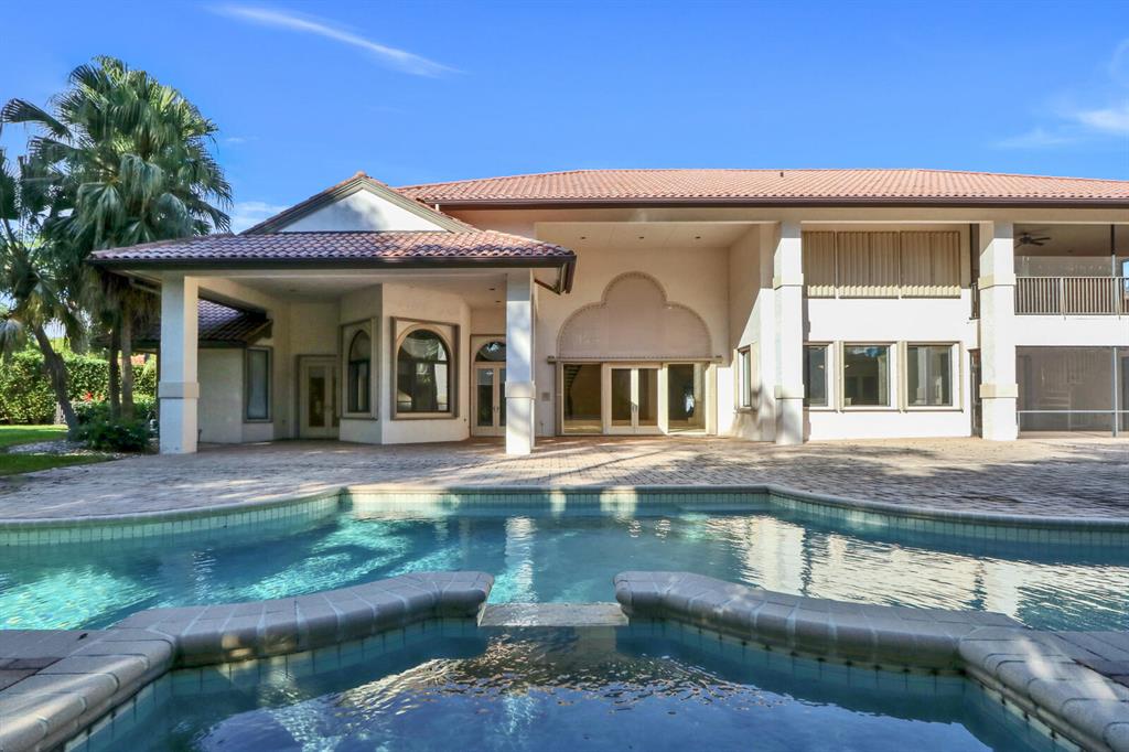 FRENCHMANS CREEK - Residential