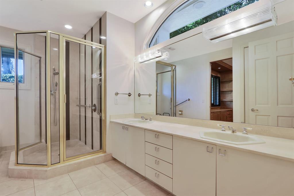 FRENCHMANS CREEK - Residential