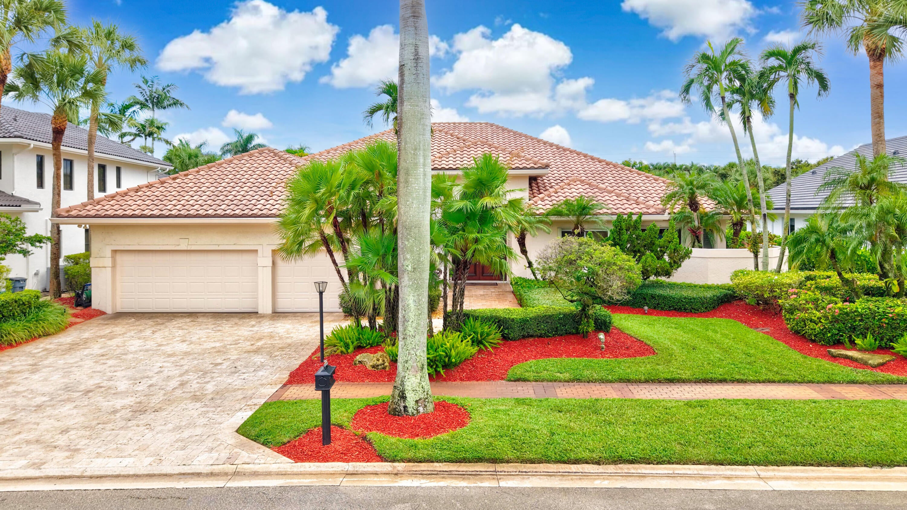 17843 FOXBOROUGH Lane
