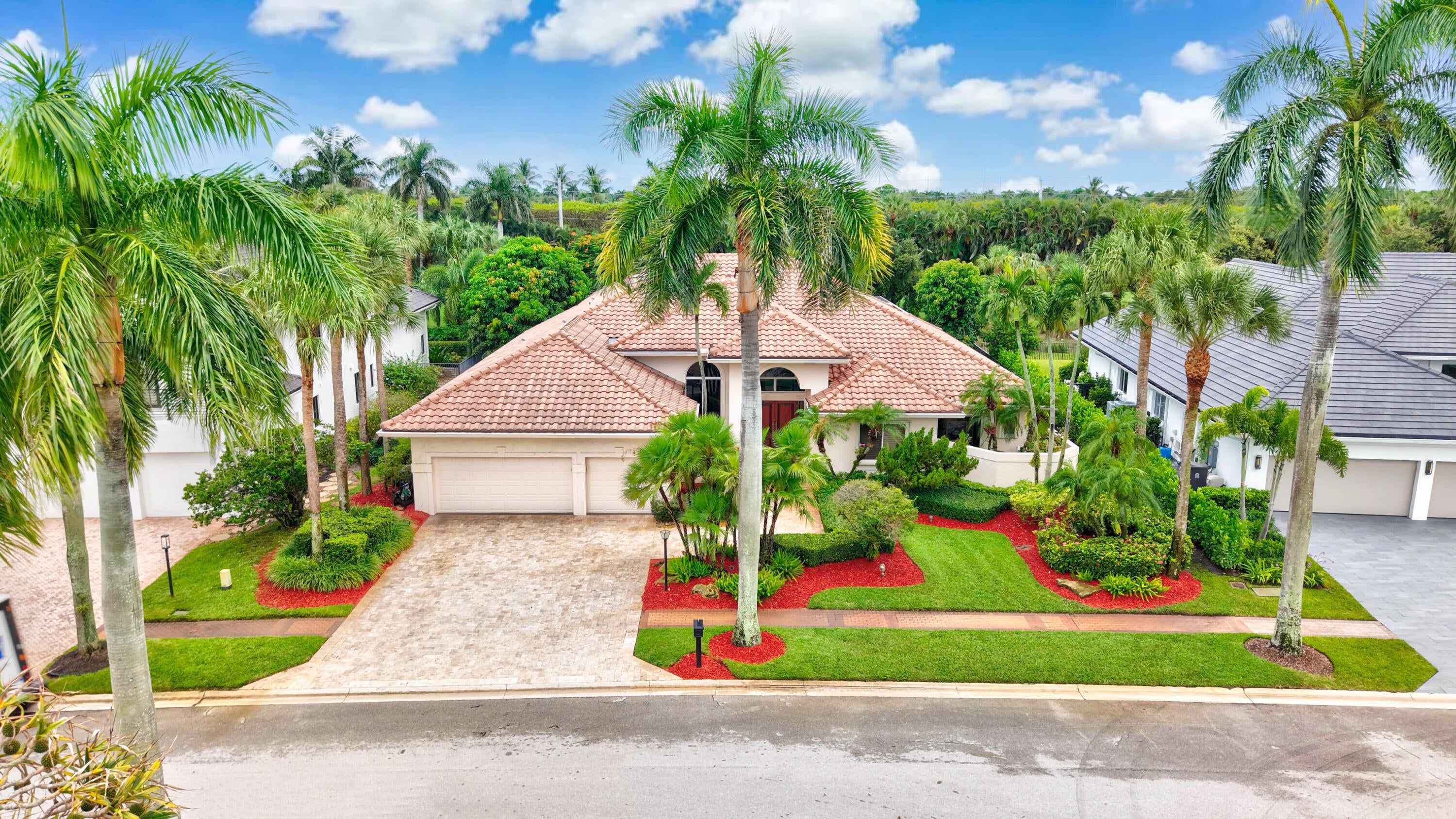 17843 FOXBOROUGH Lane