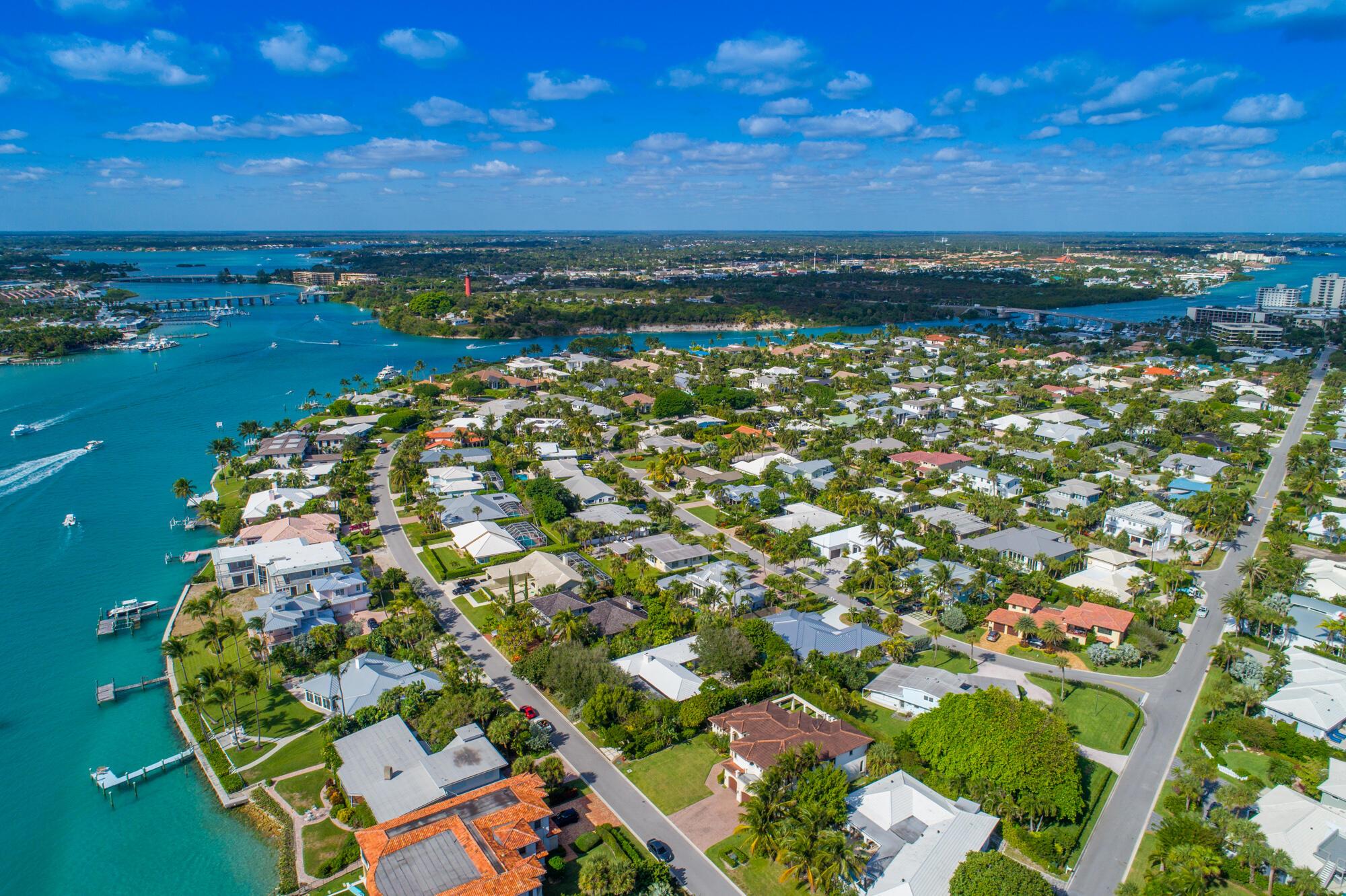 136 Lighthouse Drive
