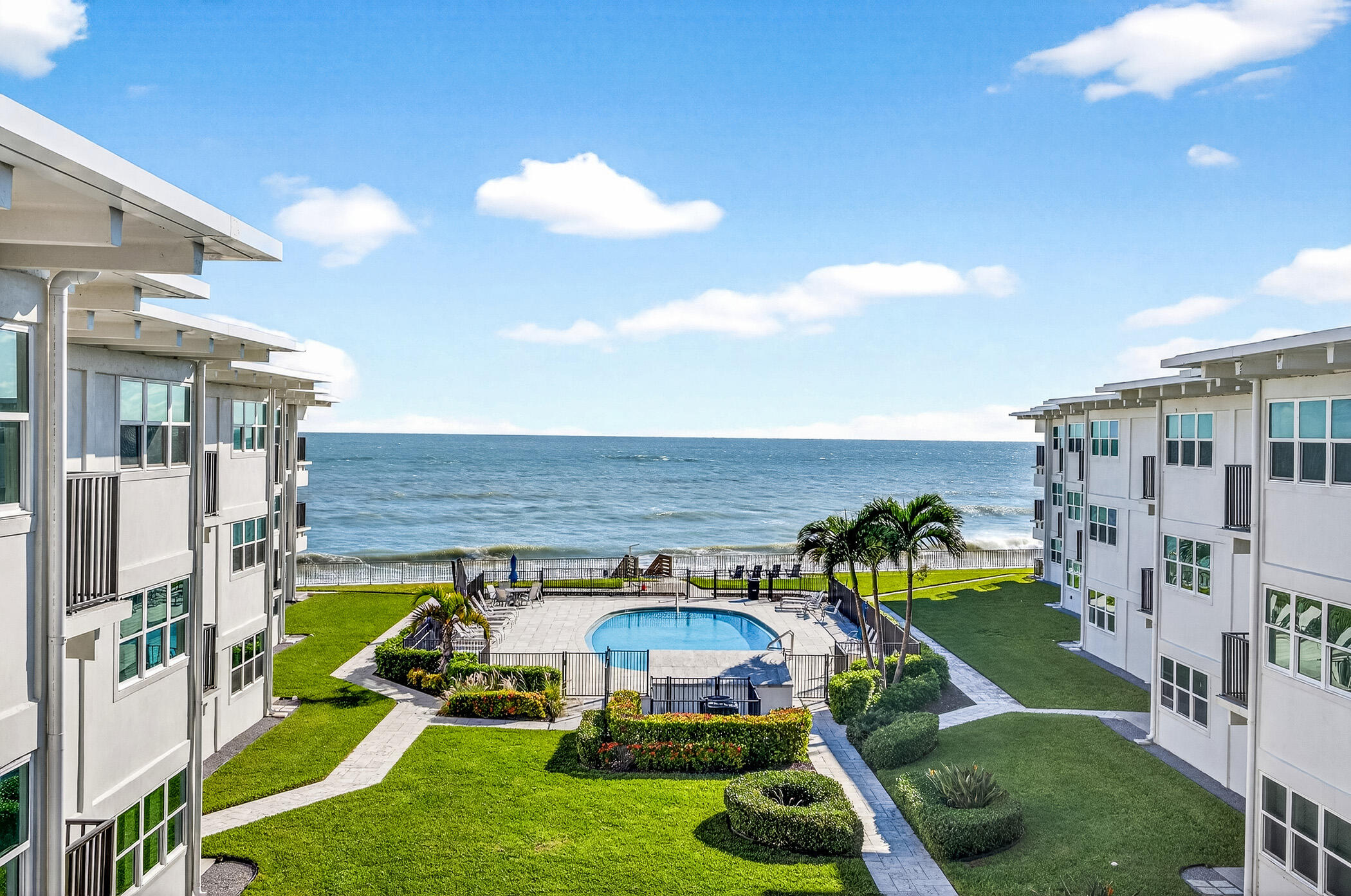 OCEAN CLUB 2 - Residential