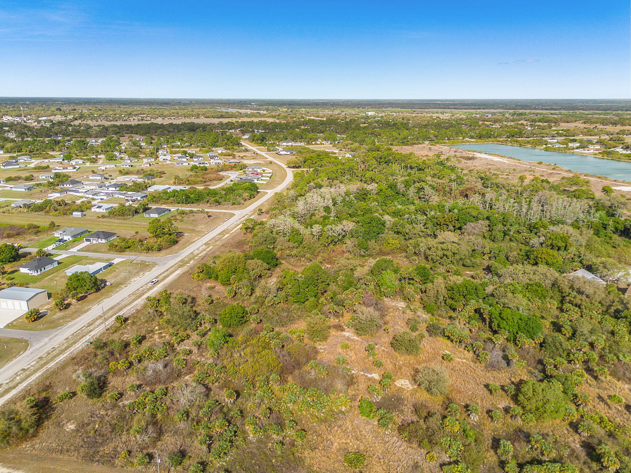 PORT LABELLE UNIT 9 - Land