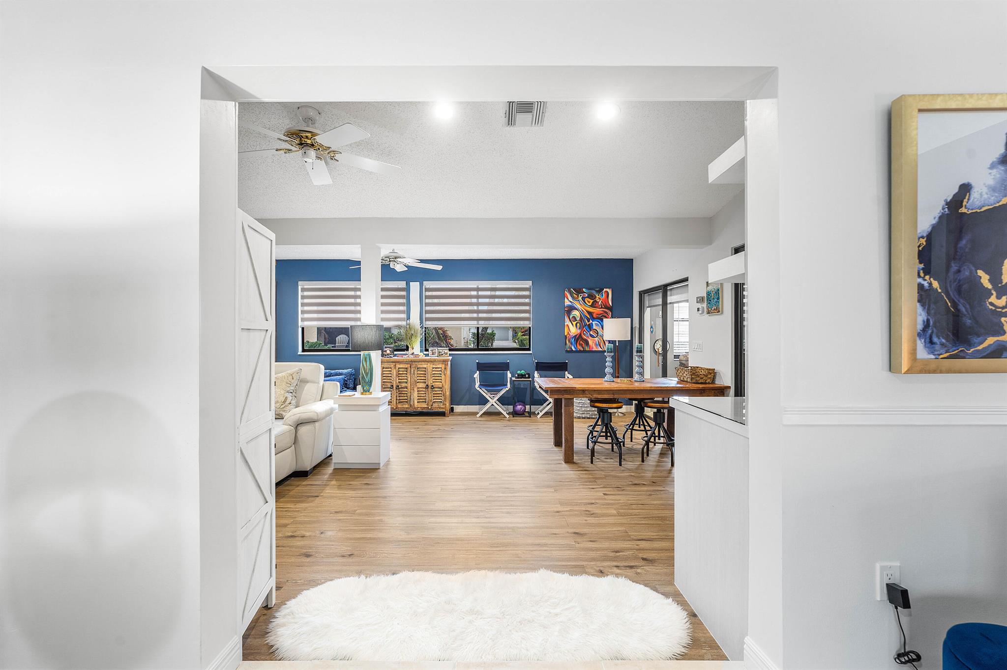 RAINBERRY BAY - Residential